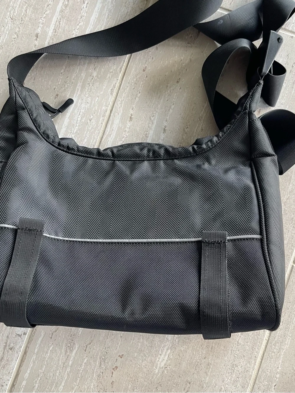 Po Campo Black Herringbone Crossbody Weatherproof Commuter Travel Bike Bag